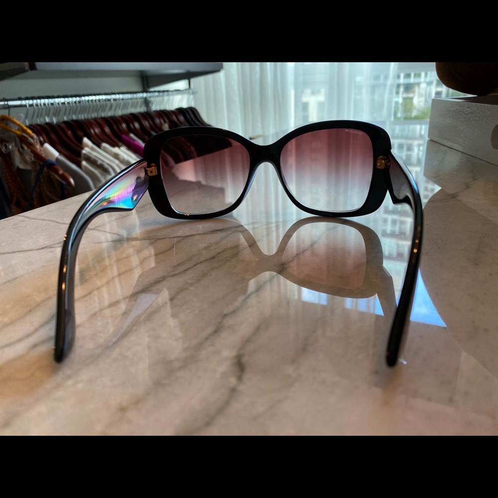 Prada Sunglasses - Picture 9 of 15